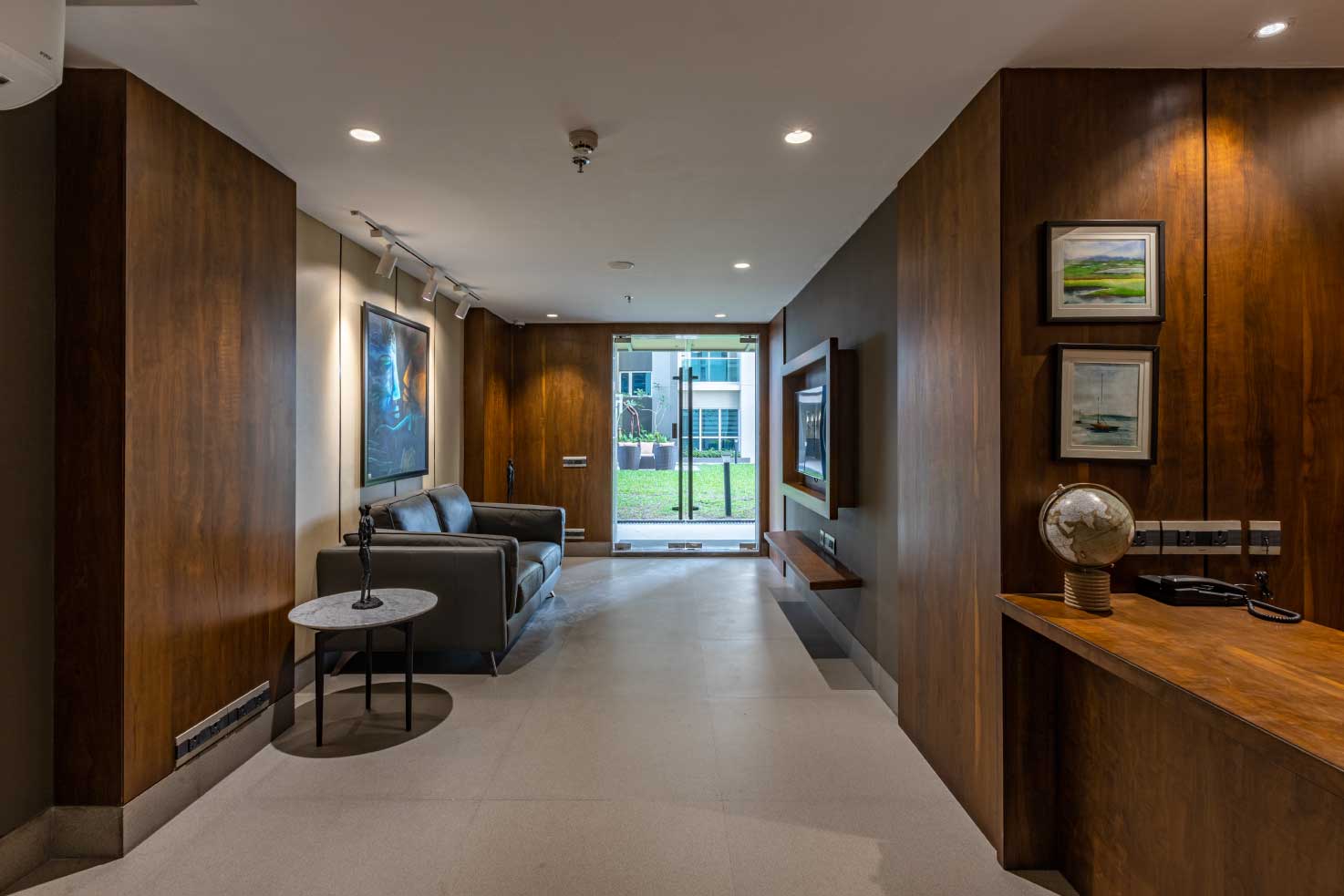 Amistad - Reception Lobby